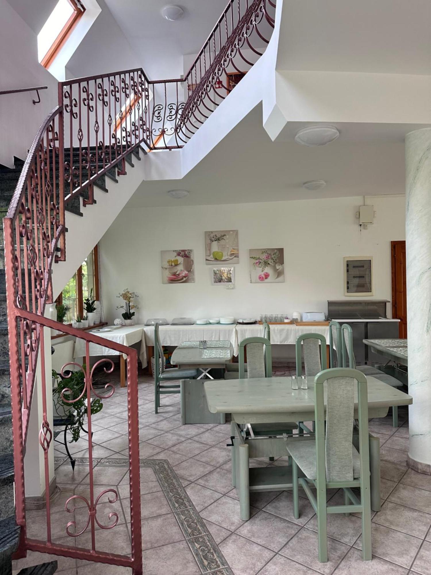 éden Appart hôtel *